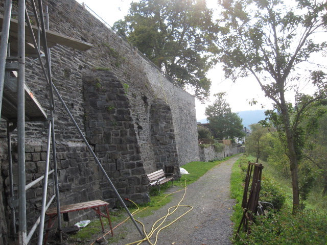 Sanierung -Natursteinmauer